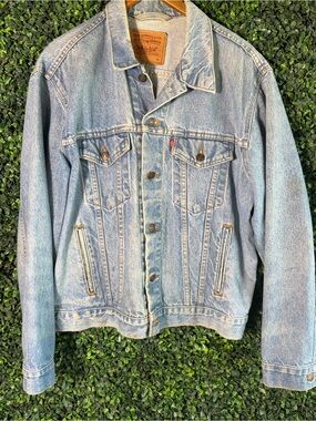 Levi’s‎ Vintage 70506-0216 Denim Trucker Jacket Made in USA Size 44